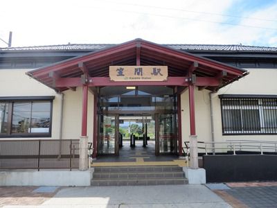 水戸線・笠間駅～笠間稲荷と笠間焼の町はこちらです！