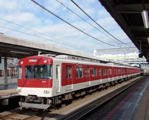 近鉄3200系電車　（通勤形電車）