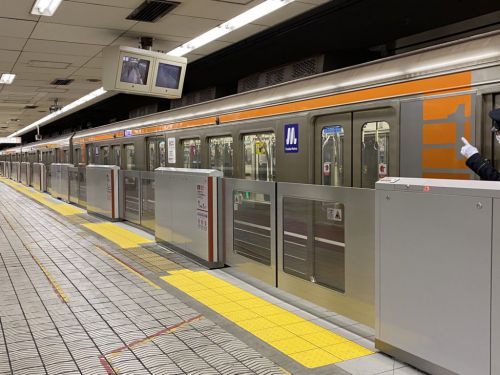 【堺筋線】堺筋本町駅のホームドア、稼働開始！堺筋線では初