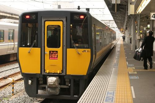 2019年8月の岡山・広島・鳥取・兵庫旅行　5　岡山駅を発着する特急車両　キハ187系500