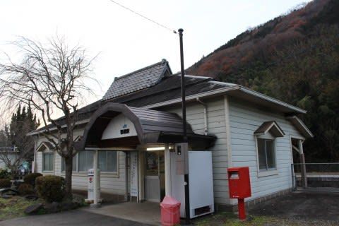 ＪＲ四国　箸蔵駅