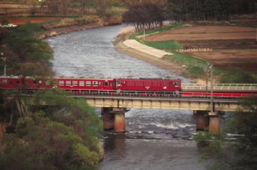 東北本線583系　北上川支流を渡る国鉄型　1995-04-30