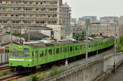 おおさか東線を行く懐かしの１０３系通勤形電車他（放出～高井田中央）