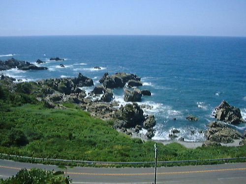 日本海の絶景路線、五能線「リゾートしらかみ」に乗ろう！ おすすめの座席や指定券の予約方法、車窓、沿線の観光スポットを紹介します！