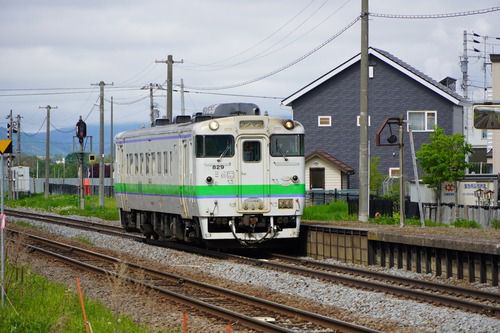 東旭川駅にて、普通列車、キハ40形気動車