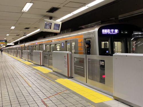 【堺筋線】ホームドア設置計画を3年前倒しへ…2022年度に全駅設置目標