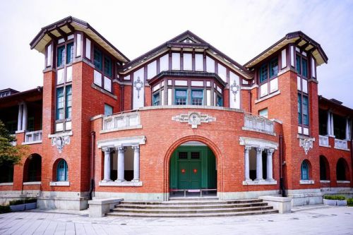 台北に鉄道博物館オープン　日本統治時代の建物を修復