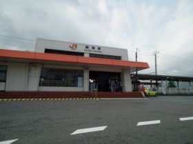 興津駅（静岡県）