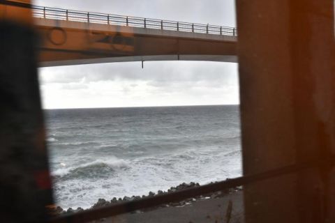 あいの風とやま鉄道　日本海を眺めながら富山県へ　糸魚川駅～泊駅
