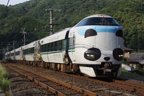 【JR西日本】京阪神エリアの特急列車を快適に利用できる施策を発売。「J-WESTチケットレス」でICOCAポイント還元、「自由席2枚きっぷ」の発売開始など