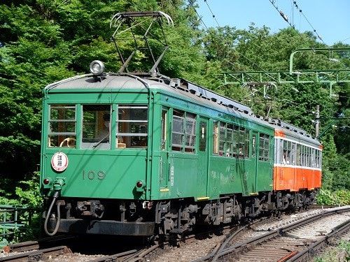 登山電車の顔として今なお健在、箱根登山鉄道モハ2形