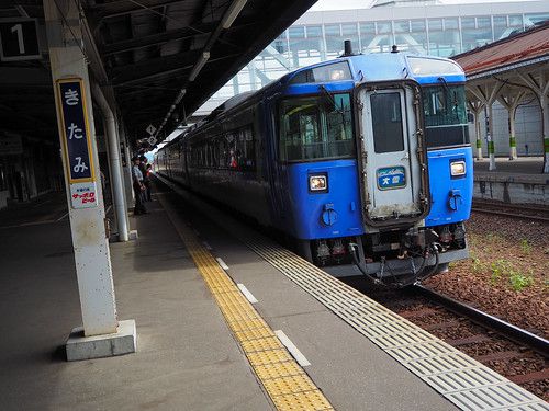 室蘭本線への起点　岩見沢駅