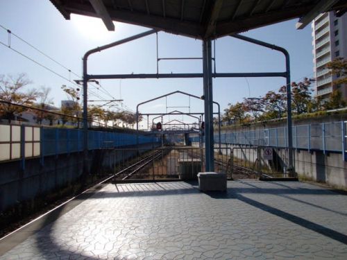 ウッディタウン中央駅　神戸電鉄公園都市線