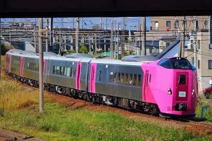 道央圏でキハ261系5000番台による「北海道鉄道140周年記念号」が走る！！