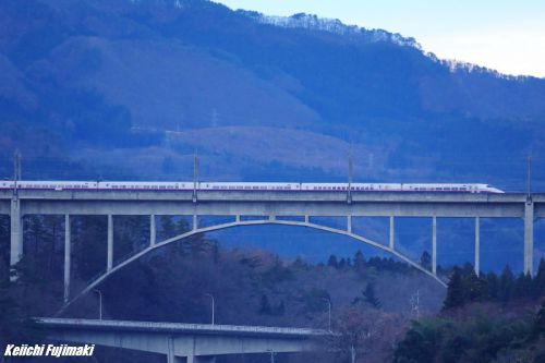 E2系1000番台 とき301号 下り一番列車