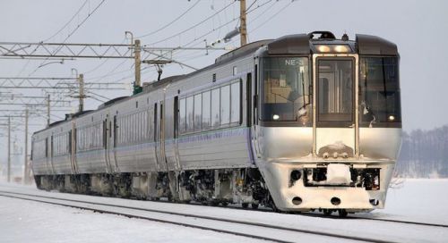北海道が列車を購入しJR北海道に無償貸与　単独維持困難の8区間で利用促進策として観光列車運行へ