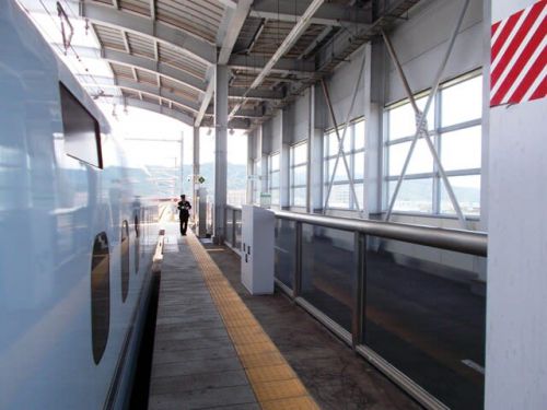 九州新幹線（新八代駅　新幹線ホーム