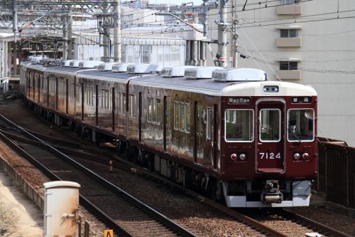阪急宝塚線 8040F＋8041Fクーラー更新