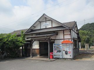 愛媛県の駅をのんびり途中下車　伊予桜井駅（ＪＲ四国）