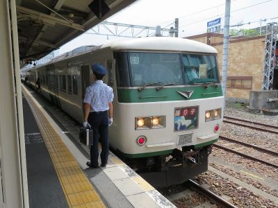 JR東日本185系　伊豆箱根鉄道駿豆線特急「踊り子」修善寺行き