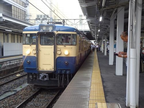 2018年晩夏　長野県内の保存蒸機を見て歩く旅　75 しなの鉄道の115系　横須賀色