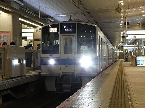 小田急電鉄　快速急行　町田行き4　1000形FCLED