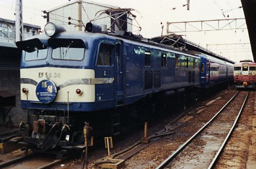 国鉄時代大阪駅 EF58彗星 等 | 鉄道＠たびすと