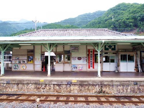 三峰口駅と8年ぶりの再会！武州日野・白久駅も。秩父鉄道で2泊3日の旅2021#2