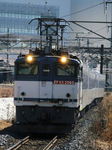 新鶴見界隈978（都営地下鉄三田線用6508F編成甲種 EF65 2060）